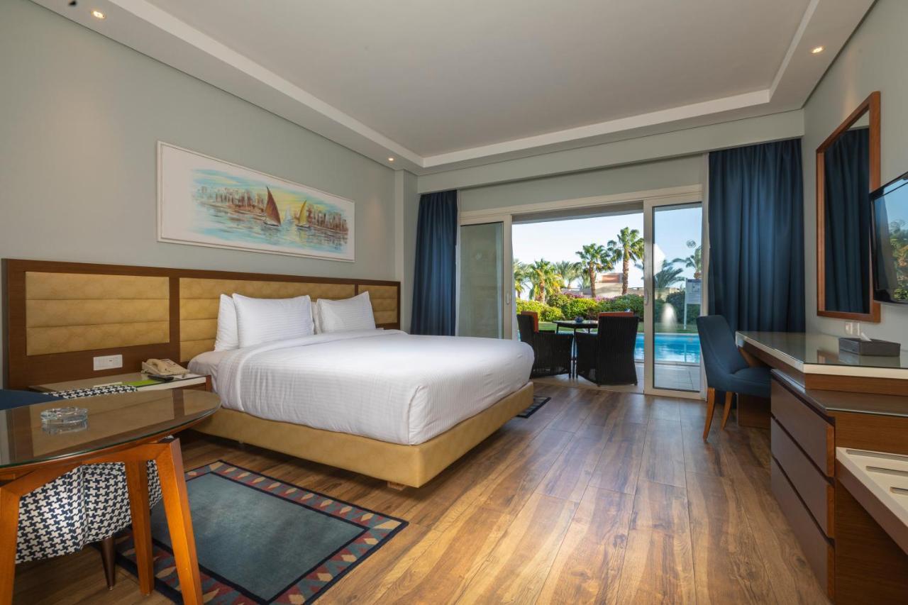 Resort Grand Rotana &